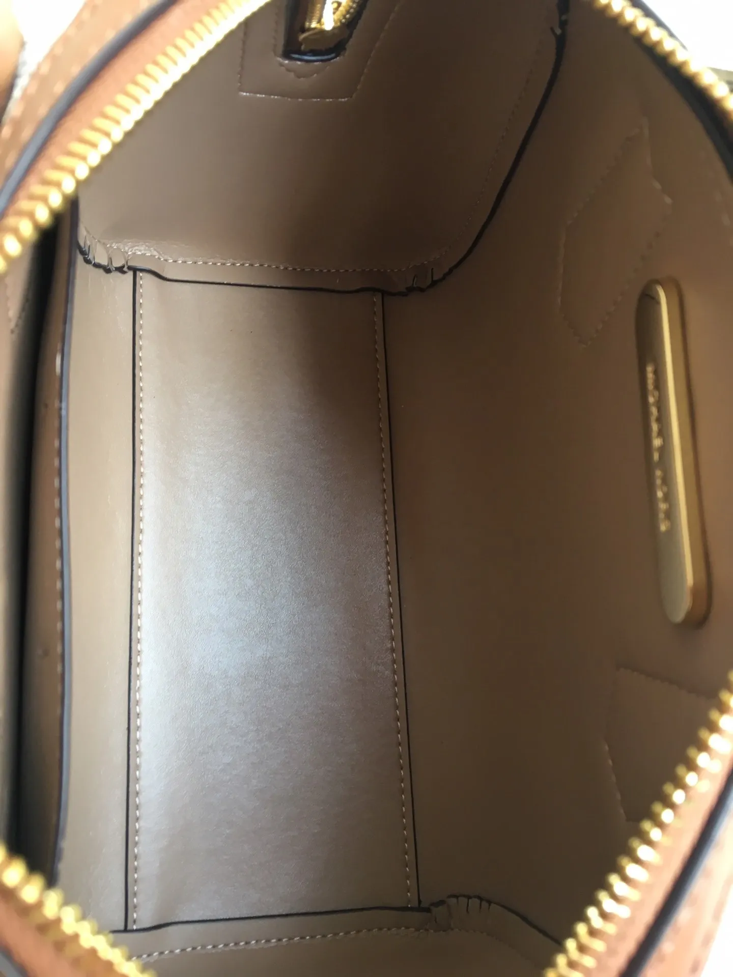 All Categories Official Website "Brand Women's Bags" Women's Bags 💙 MK 2023 New MK Crossbody Bag